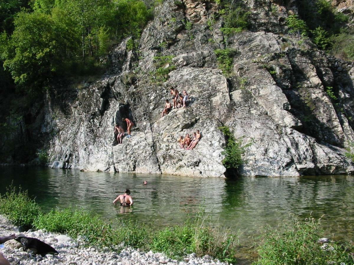 camping bonneval Jaujac Esterno foto
